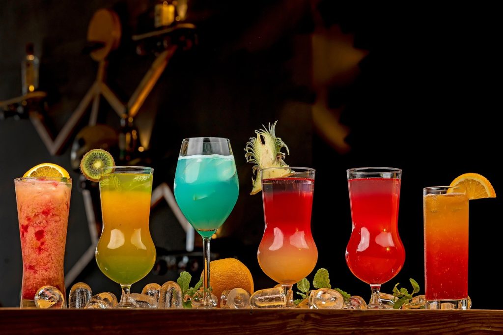 discover the art of mixology with expert tips, creative cocktail recipes, and essential bartending techniques to elevate your drink-making skills.